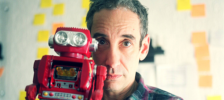 RUSHKOFF-with-robot